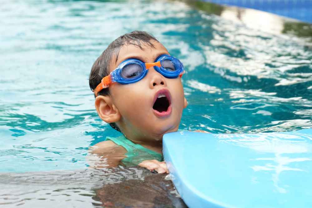 Swimming,Skills for beginners